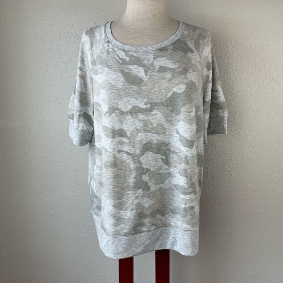 Jane & Delancey Gray Camo Top Size L EUC - Picture 1 of 7